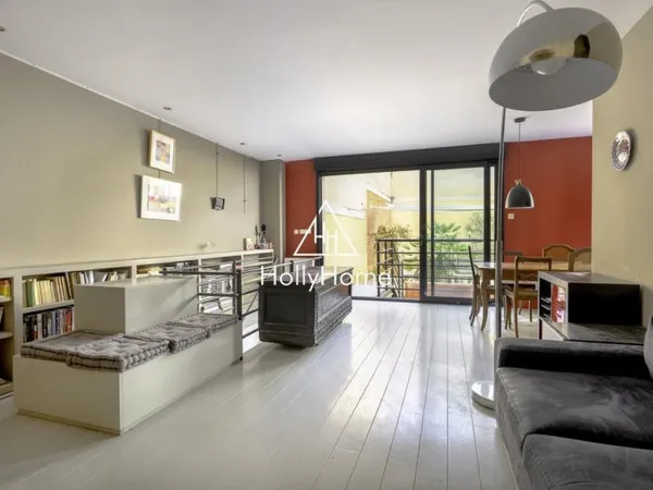 BORDEAUX HYPERCENTRE - Incroyable appartement T4 avec grande cou