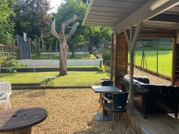 Jardin aménagé 554 m² - Fort potentiel loisirs & projet nature