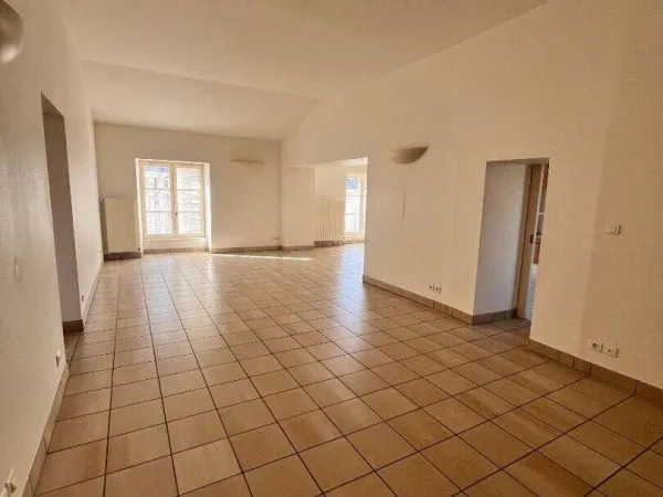 Appartement 3 pièces 100 m²
