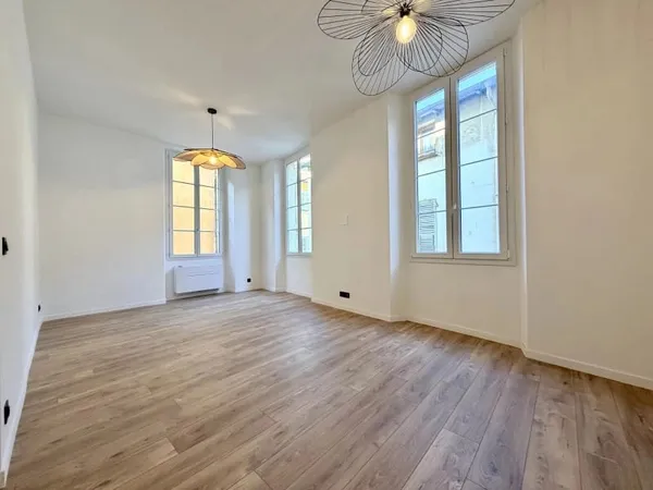 Appartement 4 pièces 74 m²
