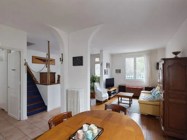 Maison Vente Clamart 7p 103m² 750000€