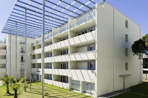 La Tourmaline -31- - Etudiants - LP SERVICES