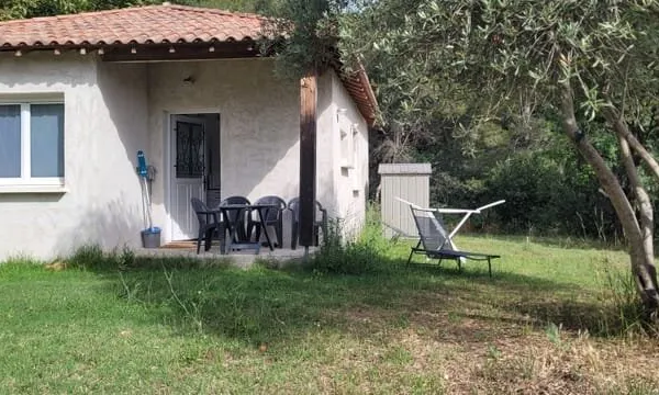 Aix Location Maison T2 avec jardin