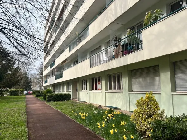 Appartement 4 pièces 85 m²