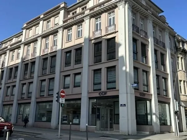 Bureaux 307 m²