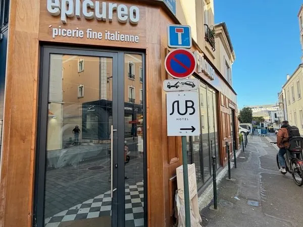 Local commercial emplacement 1- asnières-sur-seine (rue des bourguignons)