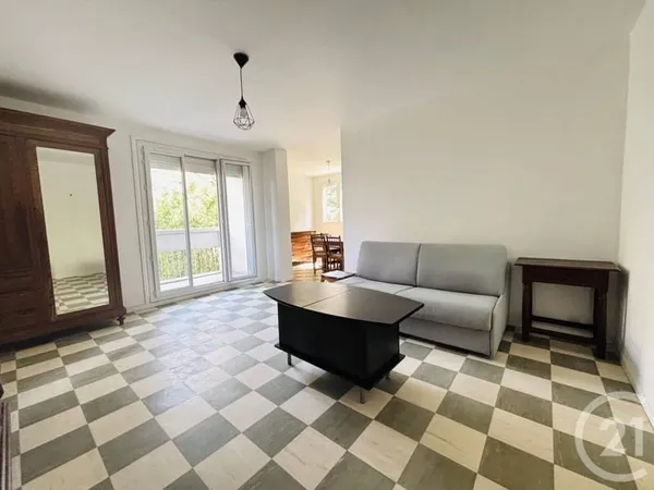 Appartement 4 pièces 95 m²