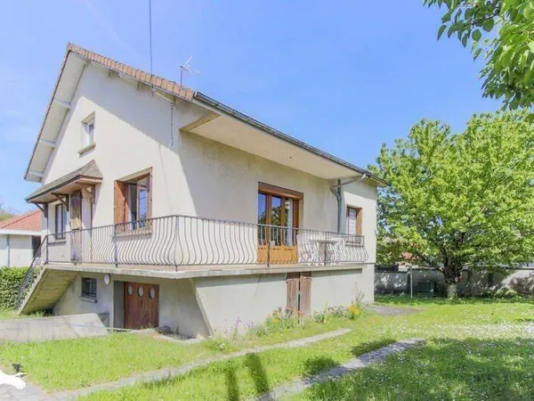 Maison de plain-pied 5 pièces 94 m²