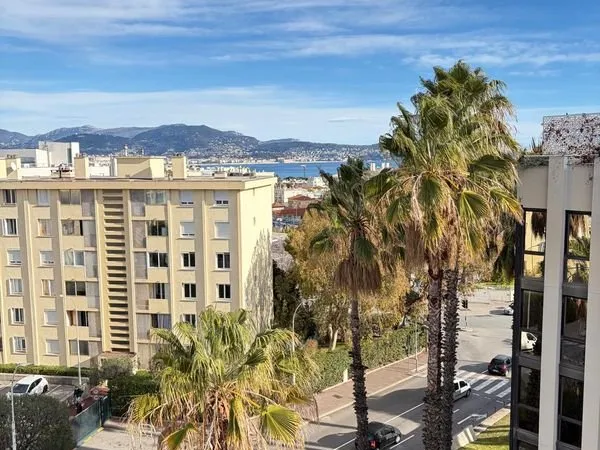 Charmant 4 pièces Nice Ouest