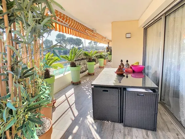 Coquet 3 pièce de 69.23m² avec jardin,terrasse et une cave.