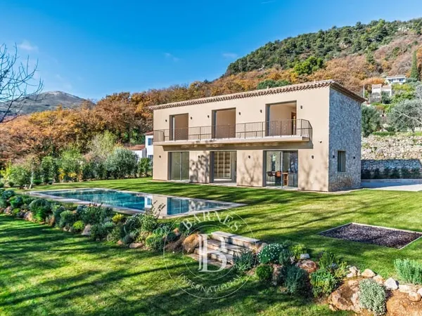 Vence - magnifique villa contemporaine neuve