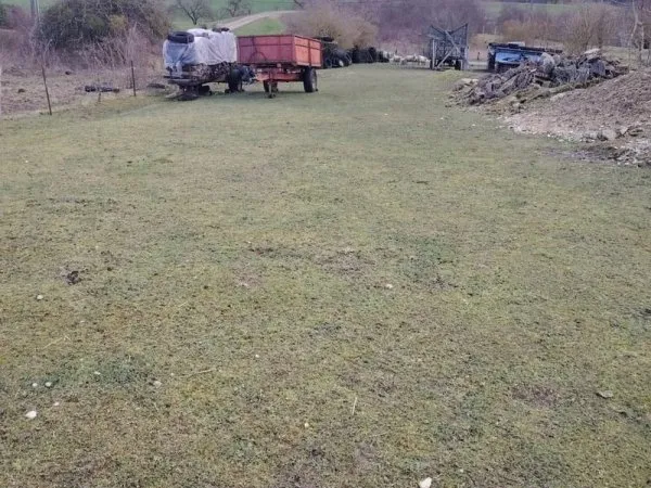 Terrain 1569 m²