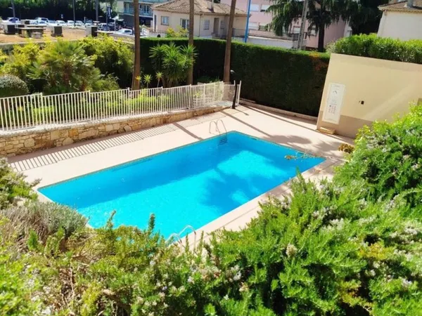 Appartement 3 pièces piscine