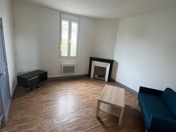 Appartement T2 situé proche centre ville de Migennes dispo pour la location