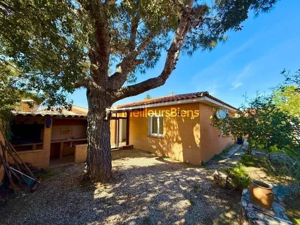Villa T3 de plain-pied 4 faces sur parcelle 426 m² Espira-de-l'Agly