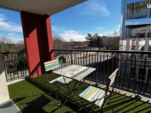 Beau t3 meuble - roseraie