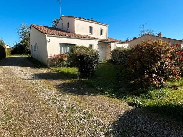 Maison d'architecte 139 m2 NIORT