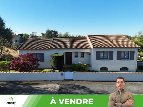 Maison 6 pièces 210 m²
