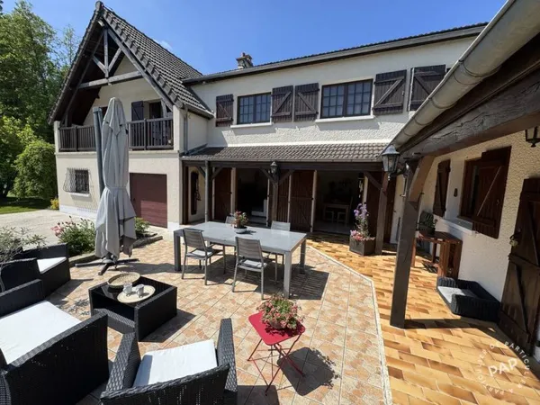 Maison 7 pièces 200 m²