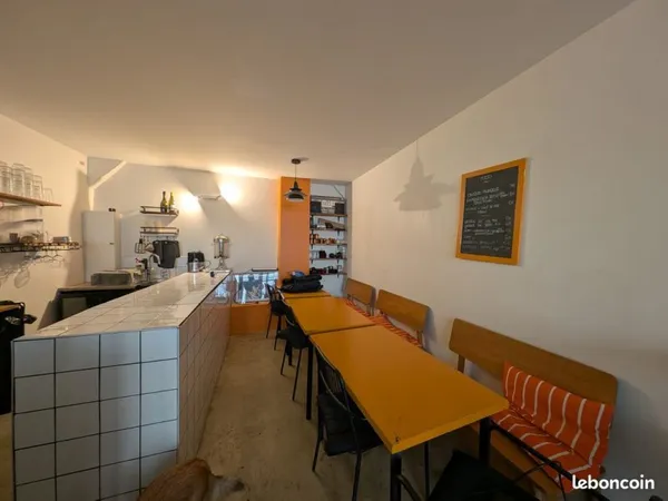 Boutique 61 m² Paris
