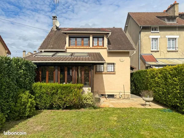 Maison 5 pièces 110 m²
