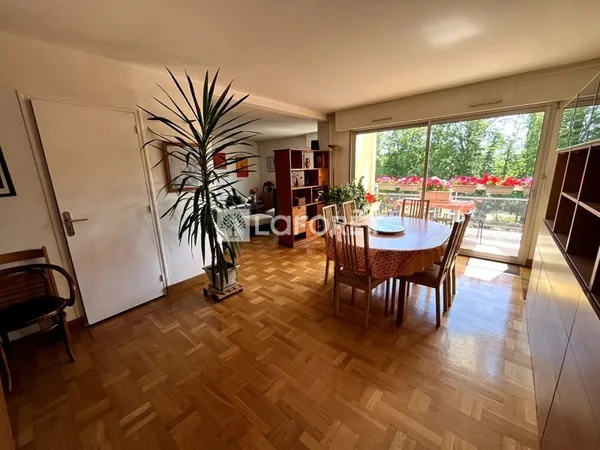 Appartement 4 pièces 100 m²