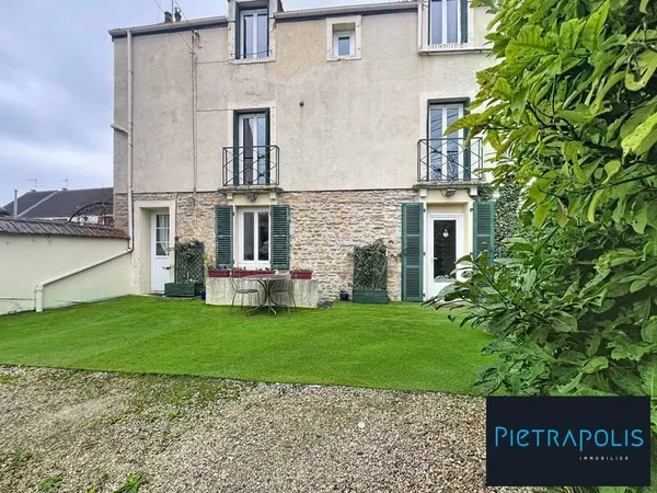 Maison 6 pièces 108 m²