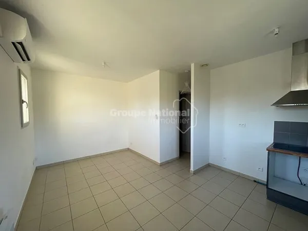 APPARTEMENT T2 AU 1ER ETAGE MONTEUX
