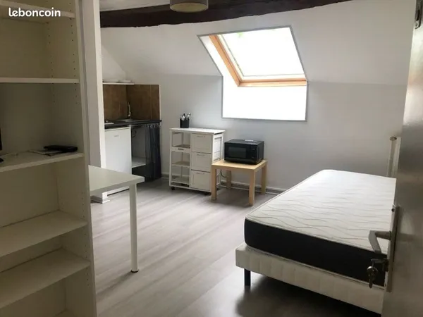 Studio meublé la bouloie