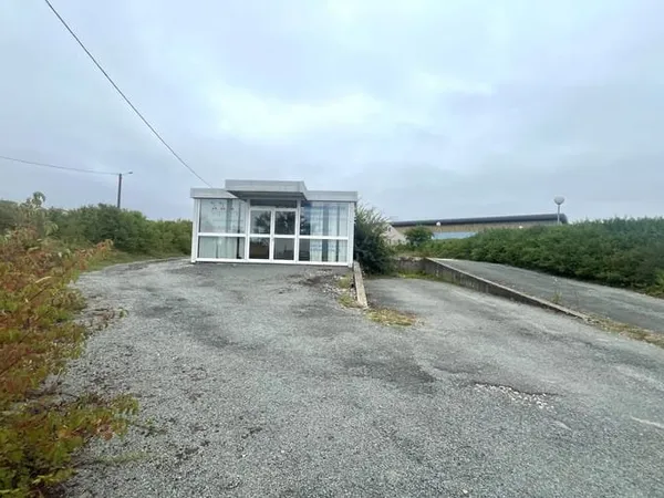 Terrain 1000 m²
