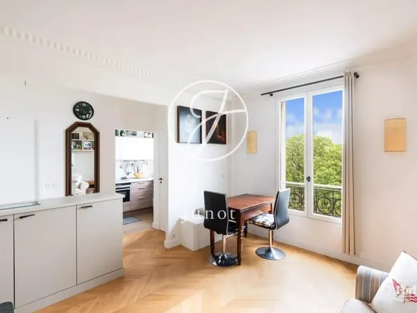 Paris 16e - TROCADÉRO - Appartement - 2 pièces - 46,06m² Carrez - 1 chambre