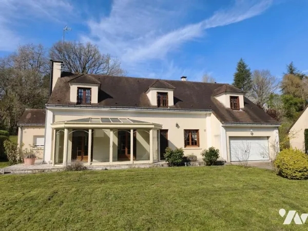 Maison 6 pièces 201 m²