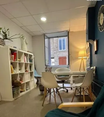 Bureau médical / paramédical de 15 m² - Cabinet partagé - Lyon 2e (Ainay)