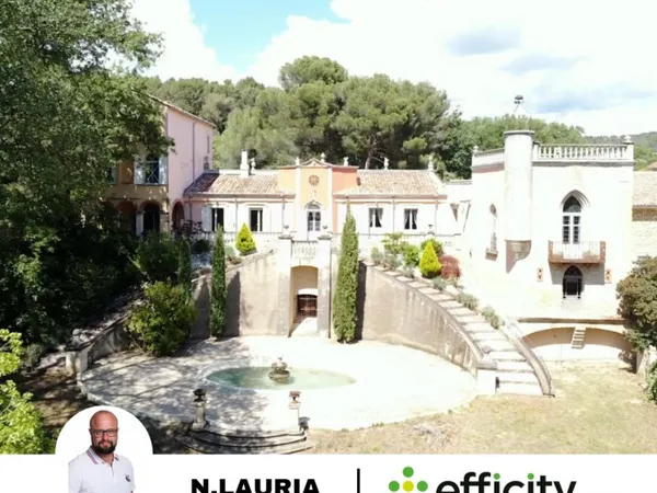 Maison 21 pièces 700 m²