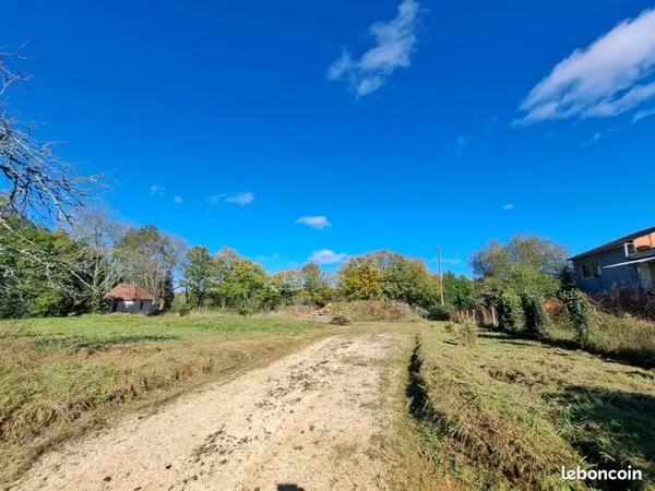 Terrain constructible Pressignac-Vicq