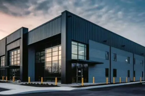 À VENDRE LOCAUX PROFESSIONNELS EN ZONE TERTIAIRE 324 M2 A CASTRES