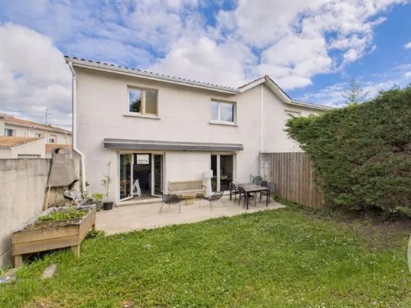 Maison 5 pièces 92 m²