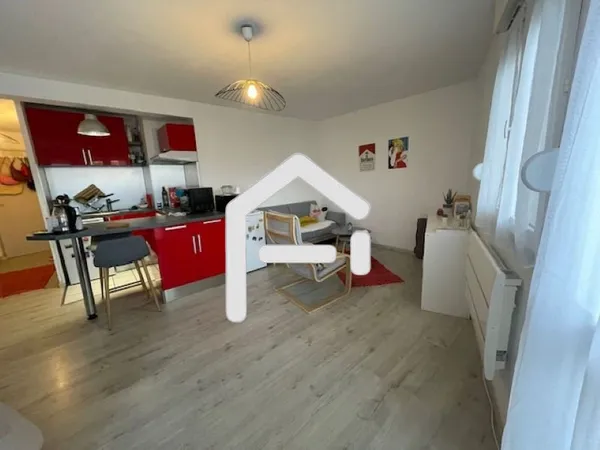 A louer : appartement 2 pièces 42 m² au Minimes avec PARKING