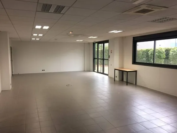 Bureaux 130 m²