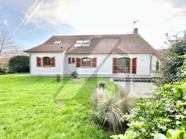 Maison indépendante - Vie de plain-pied - Terrain constructible