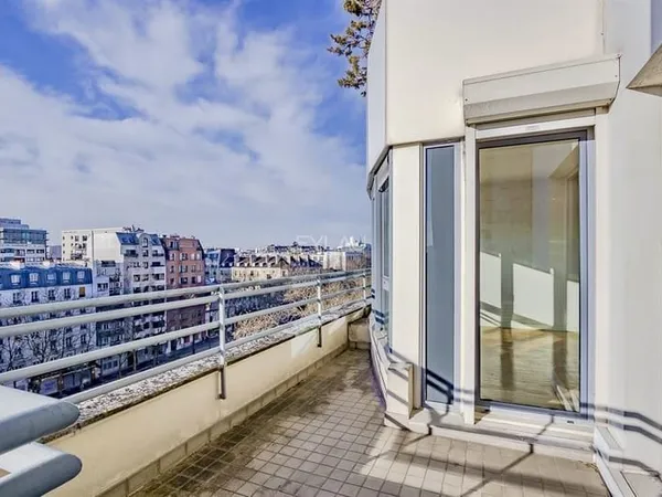 PARIS 14EME - Appartement 3 Pièces avec terrasse