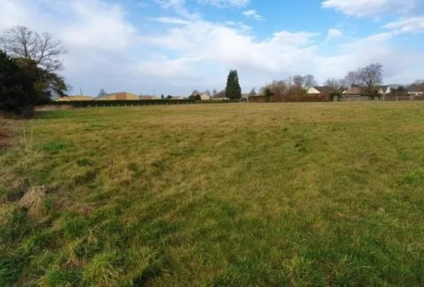 Terrain 15969 m²