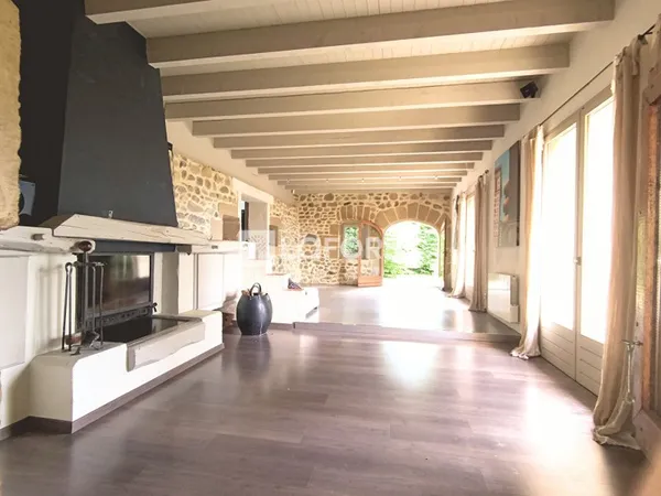 Maison 5 pièces 146 m²