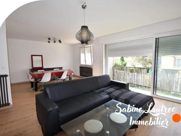 Spacieux T4 de 92 m2 avec grand séjour - garage - cave