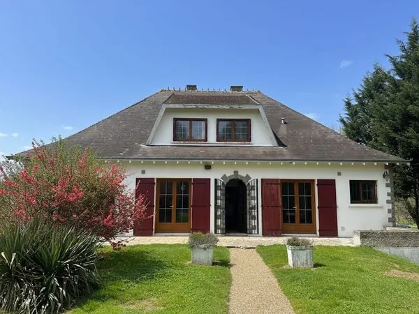 Maison 9 pièces 181 m²