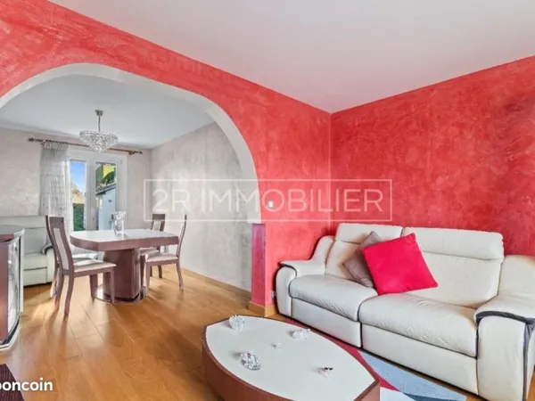 Maison 7 pièces 106 m²
