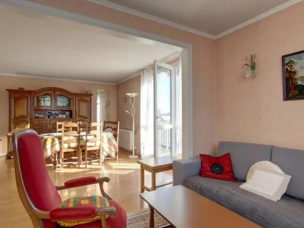 Appartement 80m2, 4 pièces, 3chambres, cave, garage