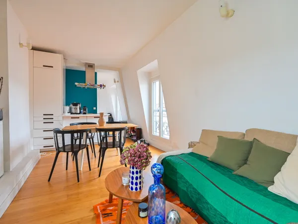 Vends joli 3 pièces de 54m² au total en plein coeur du quartier Saint-Ferdinand