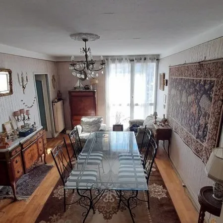 T3 lumineux Dernier étage avec balcon Secteur Jacquard, Saint-Étienne
