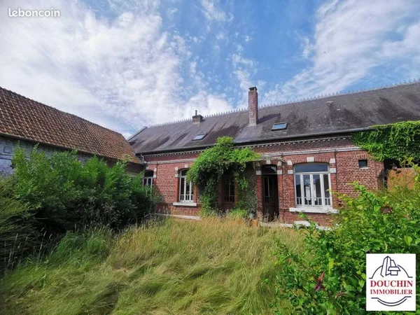 Maison 8 pièces 255 m²
